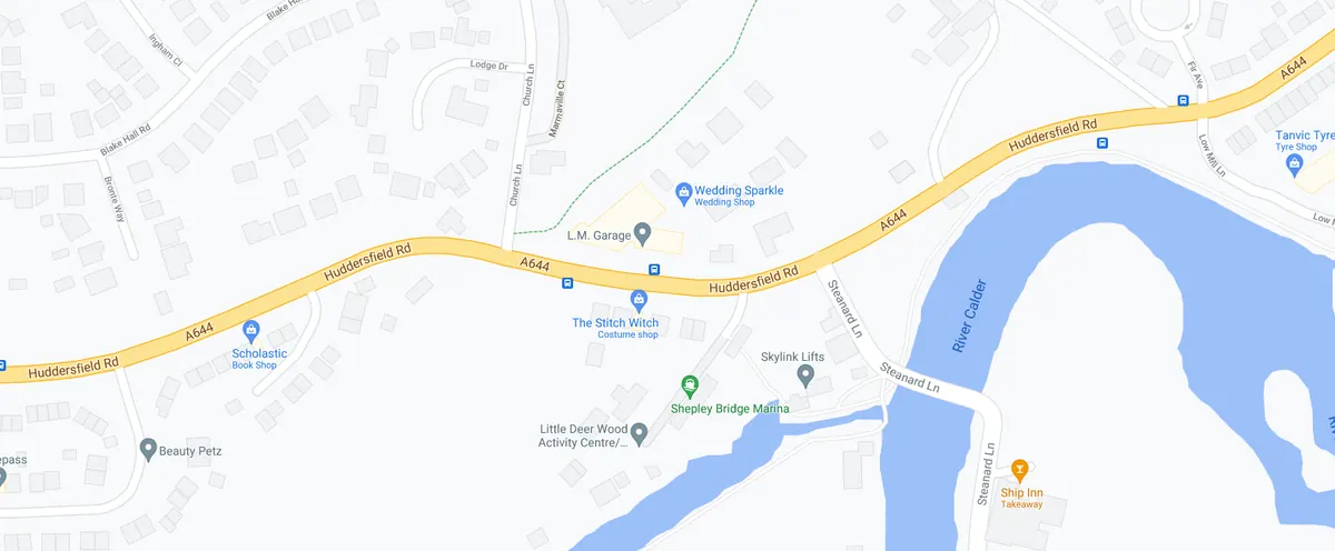 Map showing Luxury Motors Garage in Mirfield